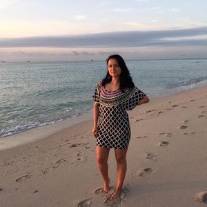 ☀️🌊🚣🌸Trina Turk Kon Tiki cover up 🌸💙